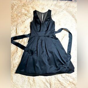 White House Black Market Women’s Size 6 Formal Dress Worn Once